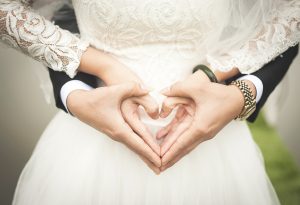 Какой брак предпочитают уфимцы — гражданский или официальный?